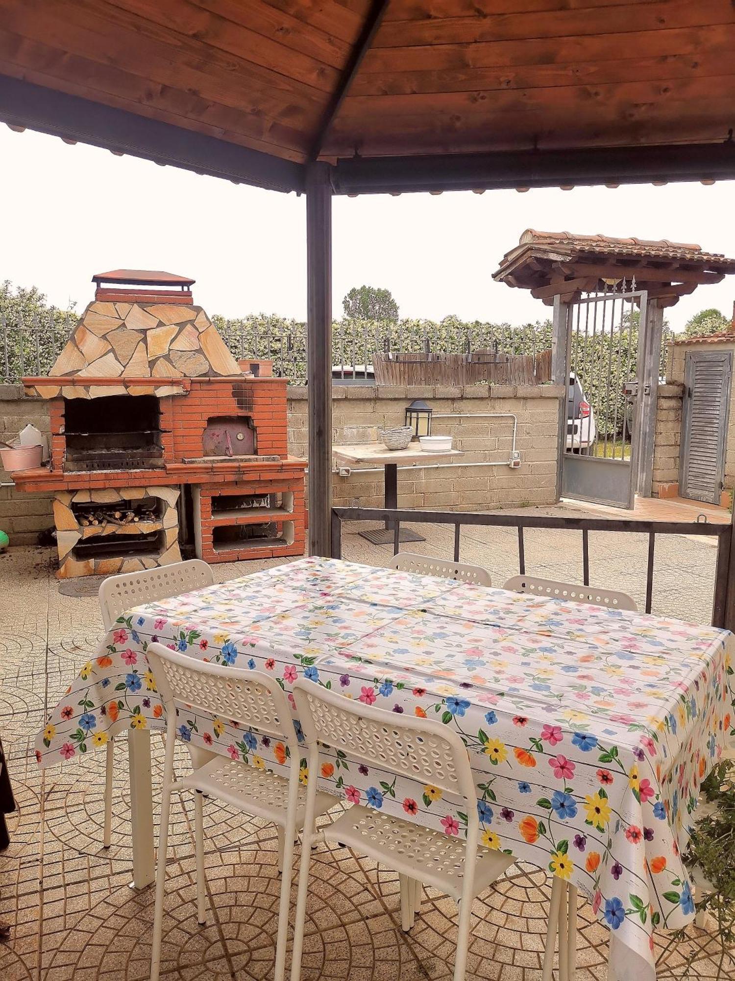 Apartment Roma Tor Vergata Con Giardino ภายนอก รูปภาพ