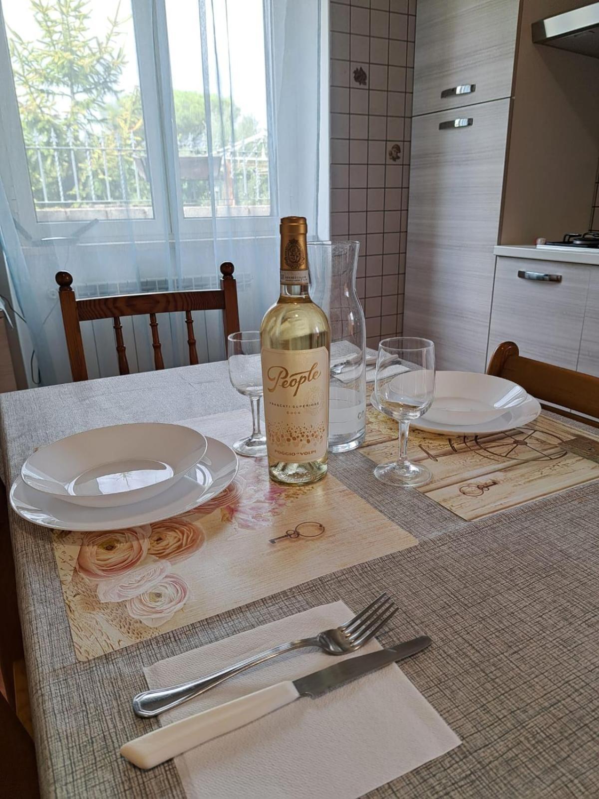 Apartment Roma Tor Vergata Con Giardino ภายนอก รูปภาพ